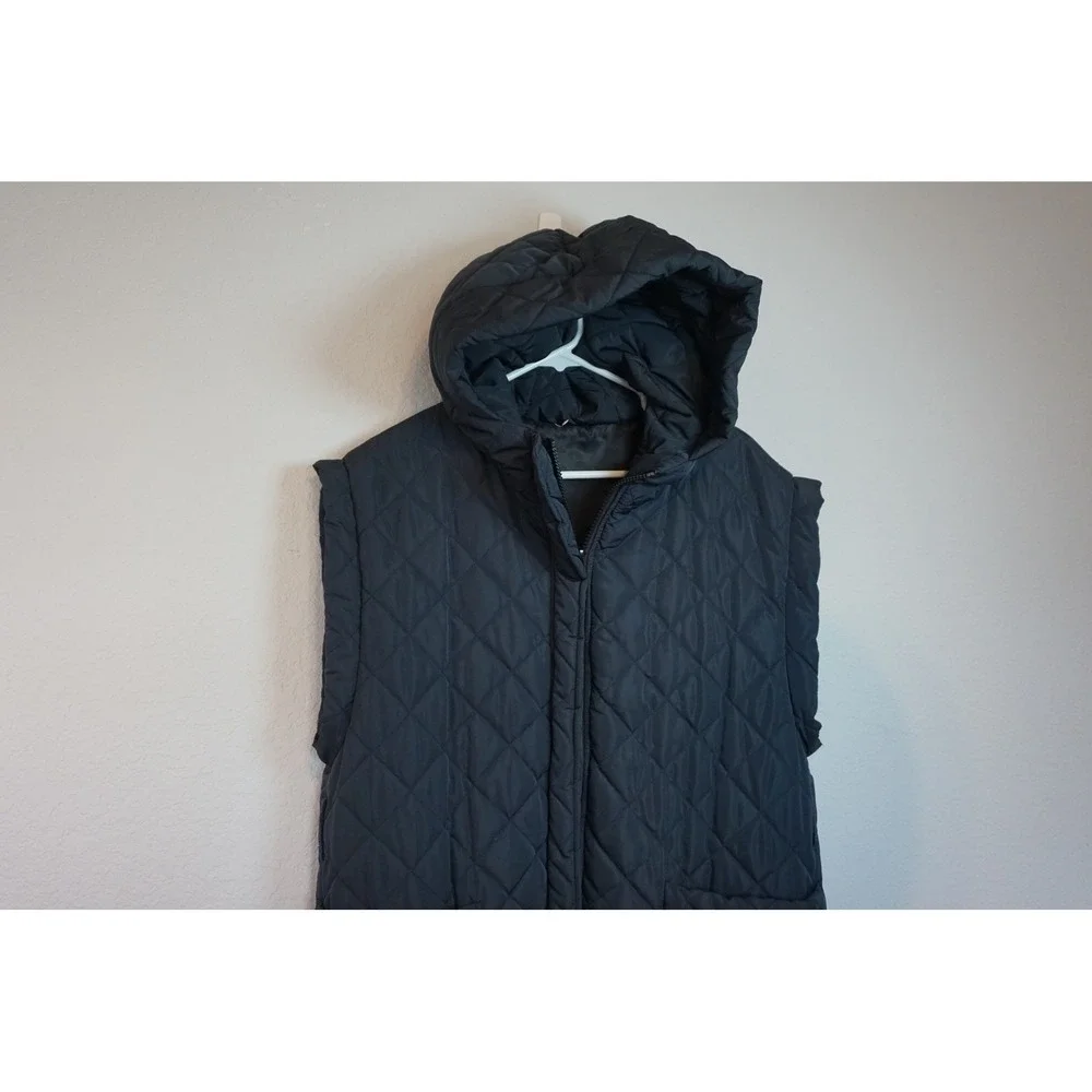 Fandylokar Women Black Quilted Longline Hooded Vest Puffer Jacket Size M